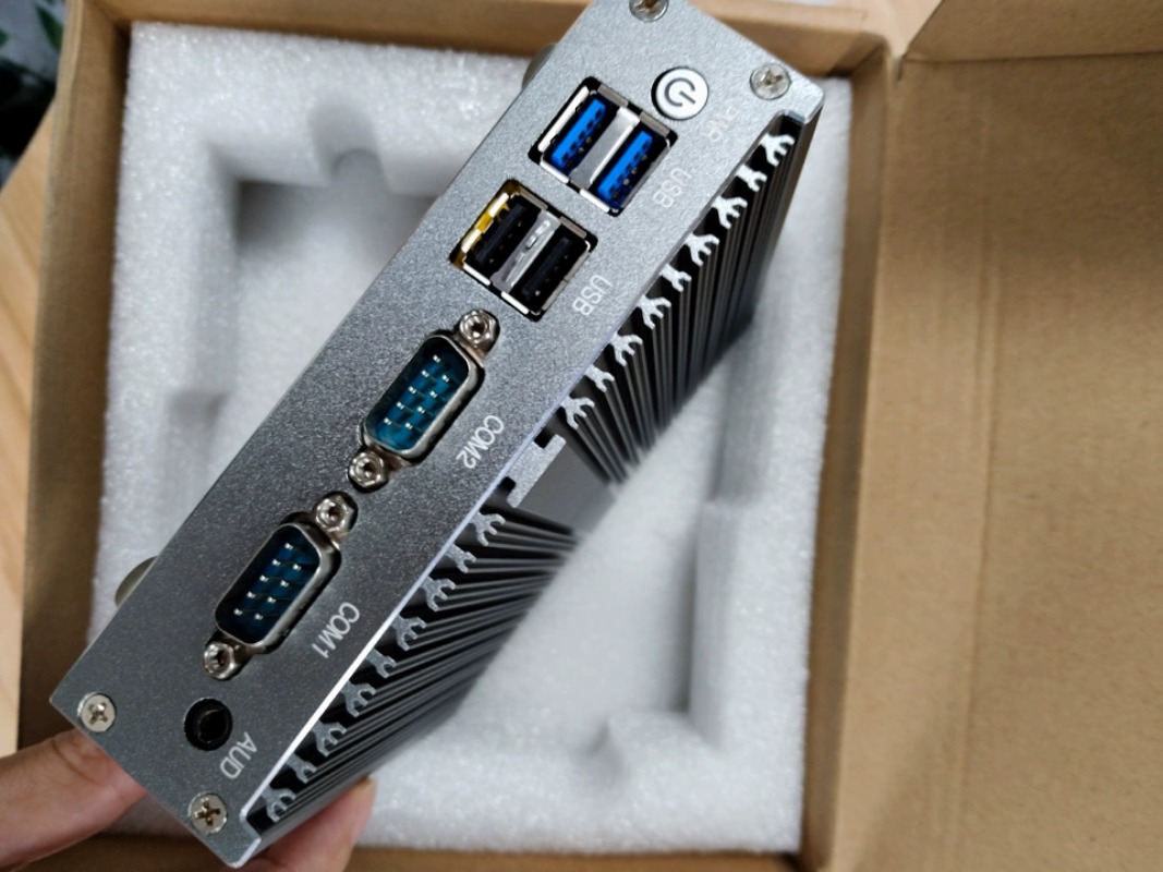 Für Mini-Industrie-PC, Quad-Co – Fanless Industrial Pc Rs485 Core I7 Bewertung und Preis